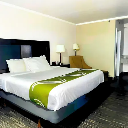 Quality Inn Fort Worth - Downtown East Esterno foto